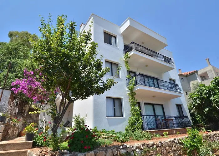 Mimas Garden Apartments