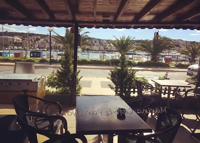 Marina Pansiyon&Cafe