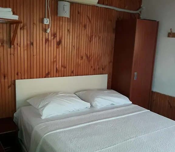 Efua Hotel