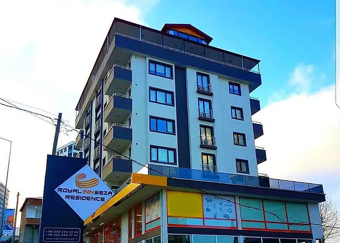 Royal Inn Seza Residence