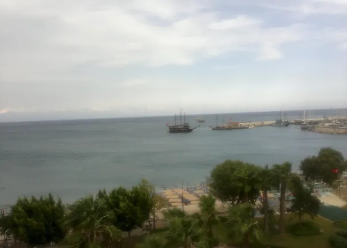 Dragos Beach Hotel
