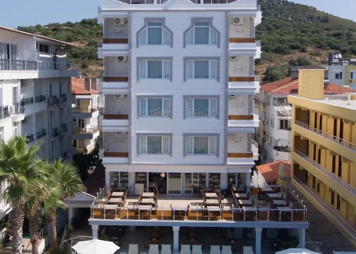Amphora Hotel