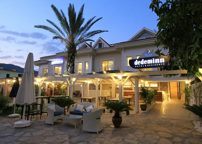 Dedeminn Marina Hotel