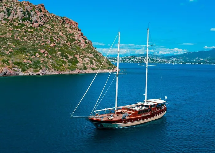 7 Deluxe - A Seductive Blend Of Style And Serenity