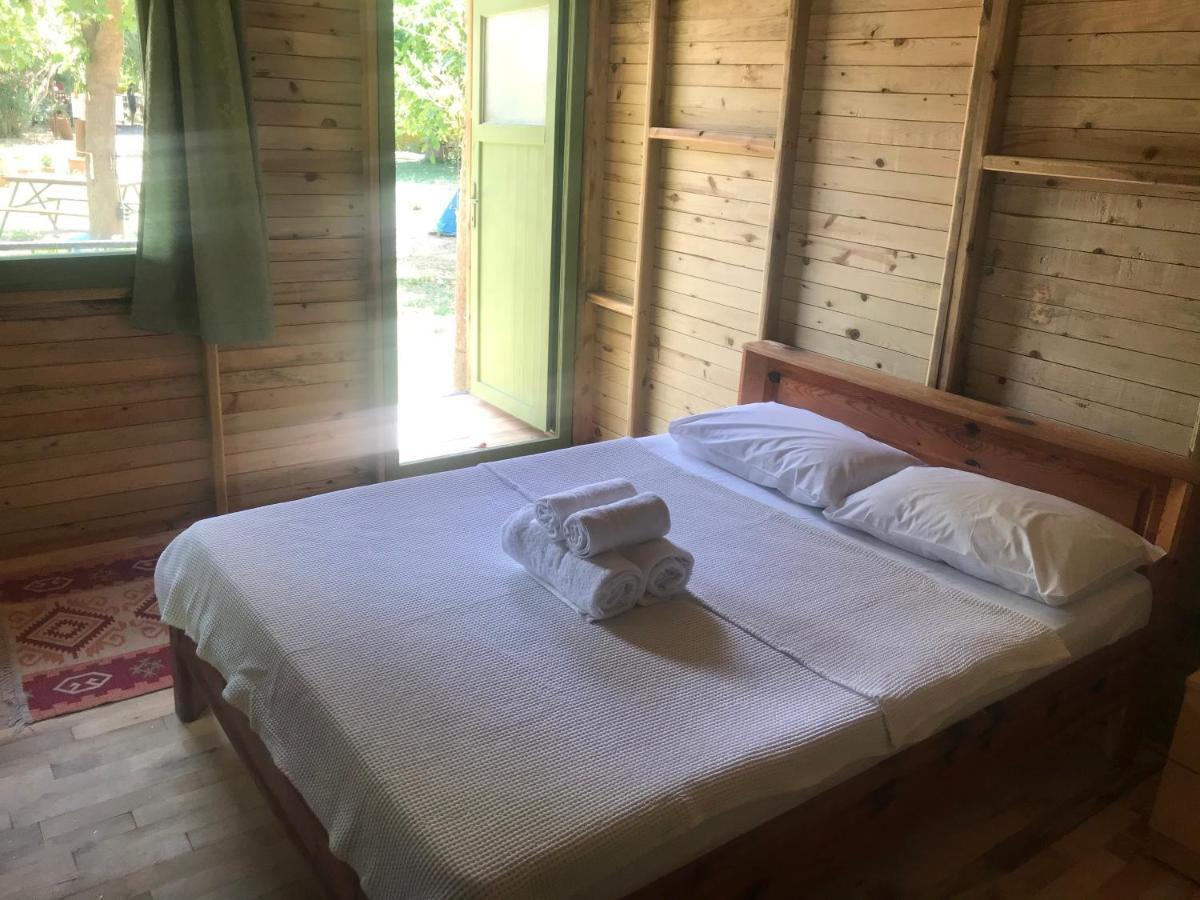 Camping Lodge *