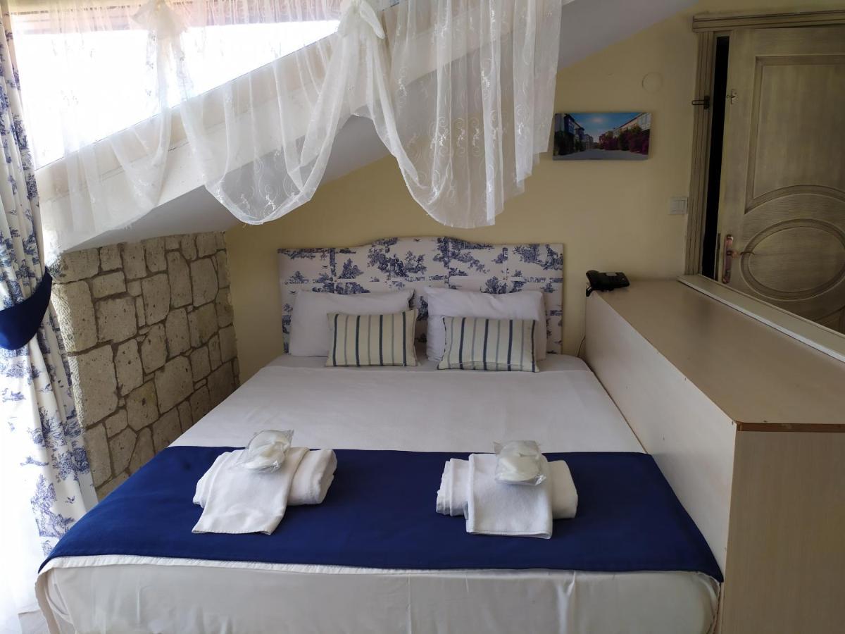Dolina Bed & Breakfast