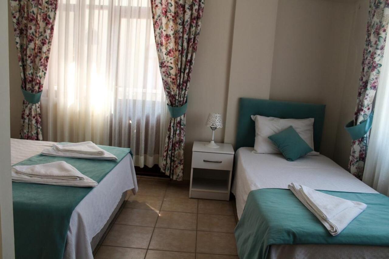 Terrace Hotel 3*