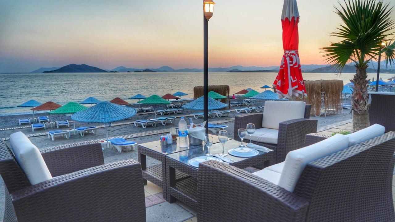 Yuecel Hotel