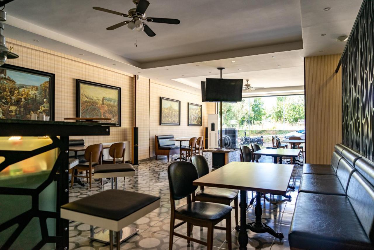 Aparthotel Maidos