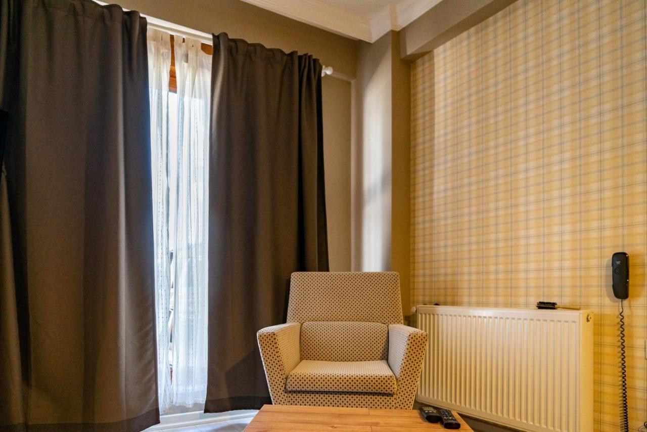 Aparthotel Maidos