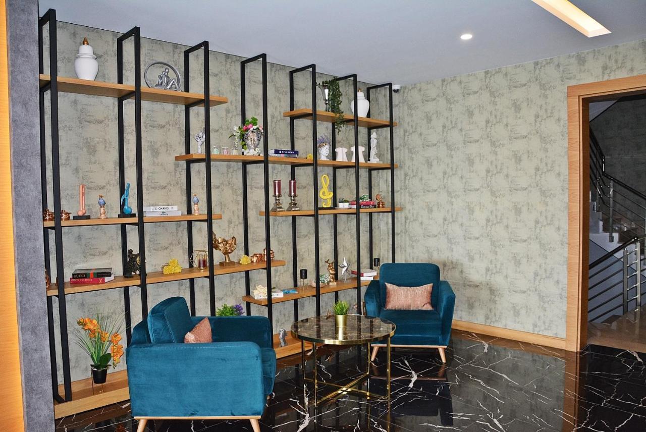 Aparthotel 61 Park
