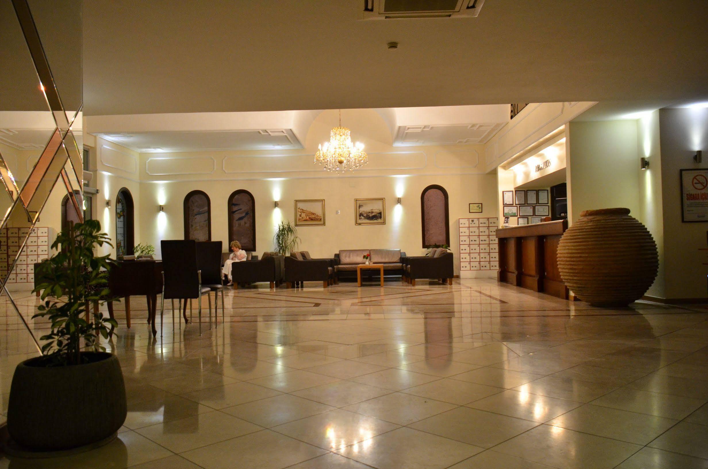 Goldenday Wings Hotel 3*
