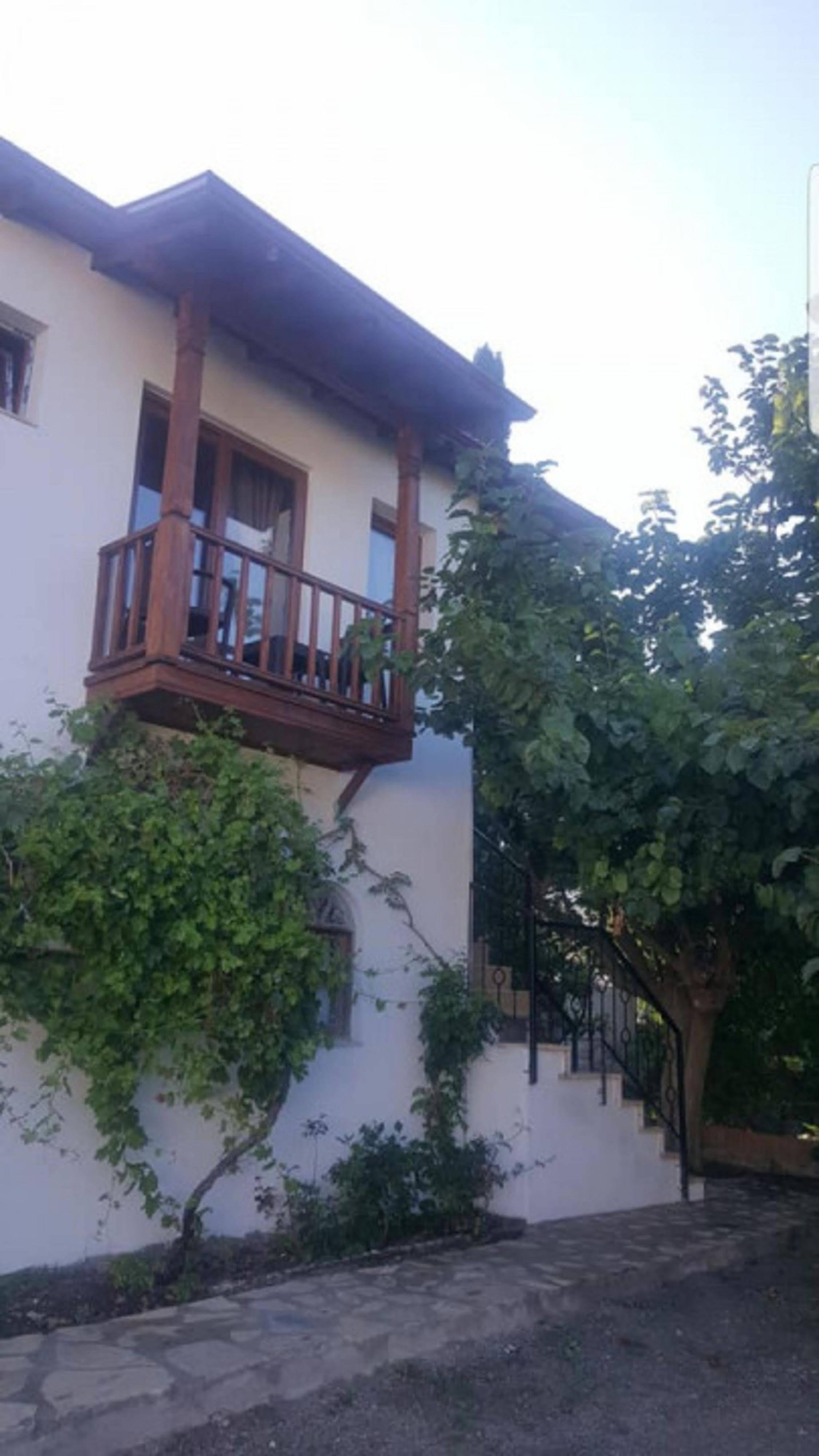 Aydeniz Hotel 3*