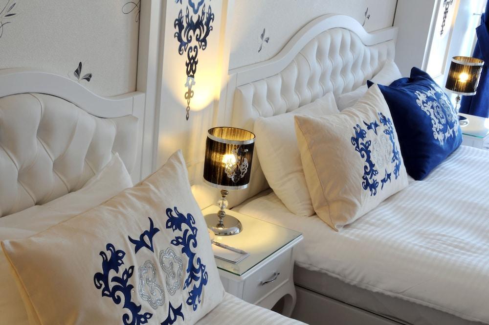 Sarnic & Sarnic Premier 4*