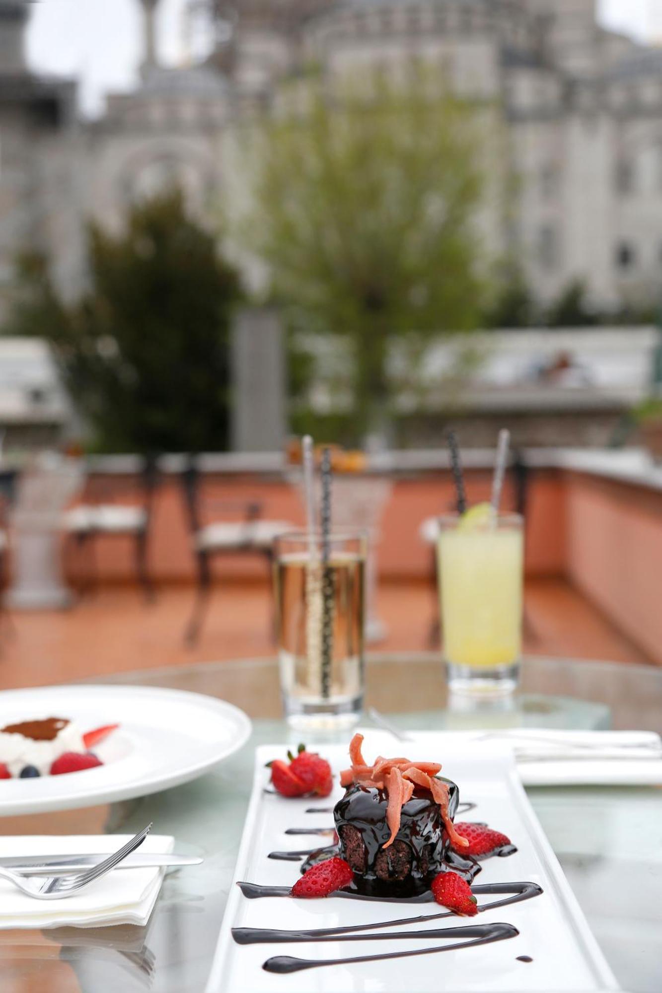 Sultanahmet Palace 4*