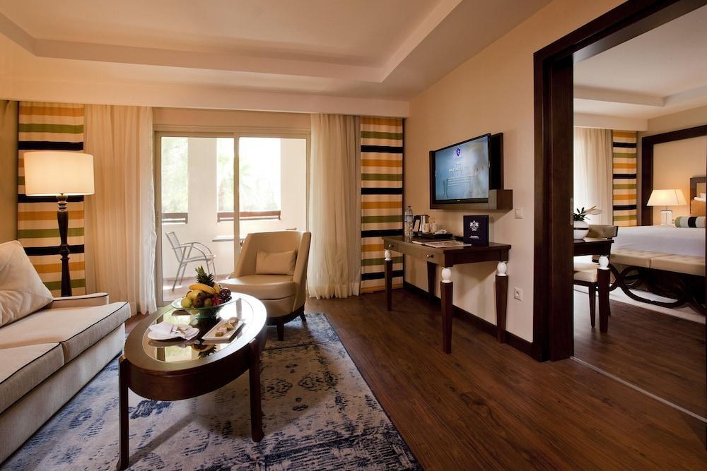 Hotel Kaya Palazzo Golf