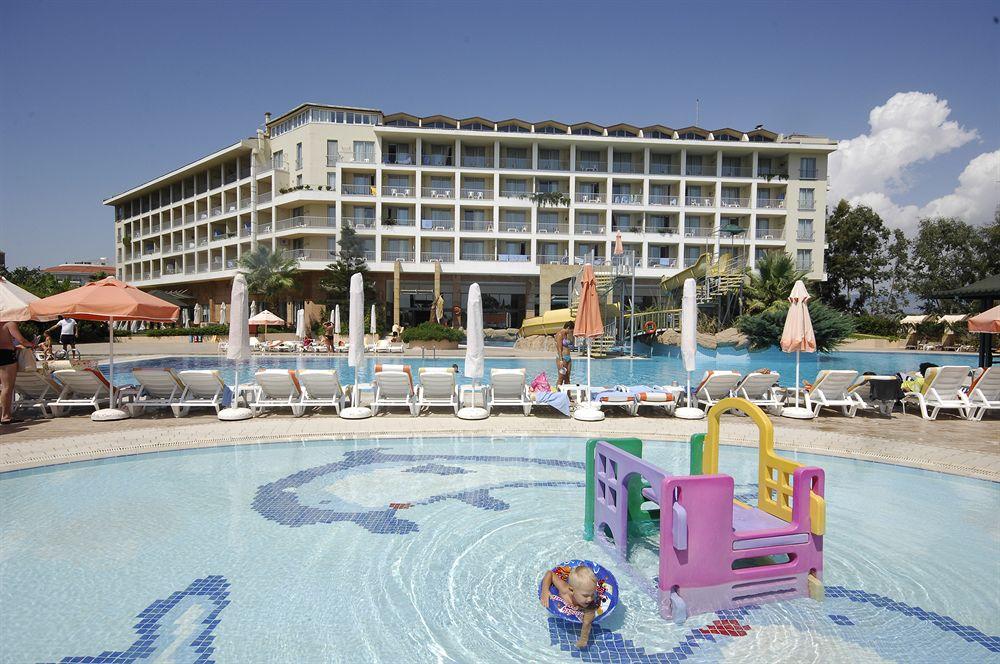 Washington & Resort