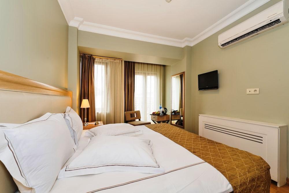 Agora Life - Special Class Hotel