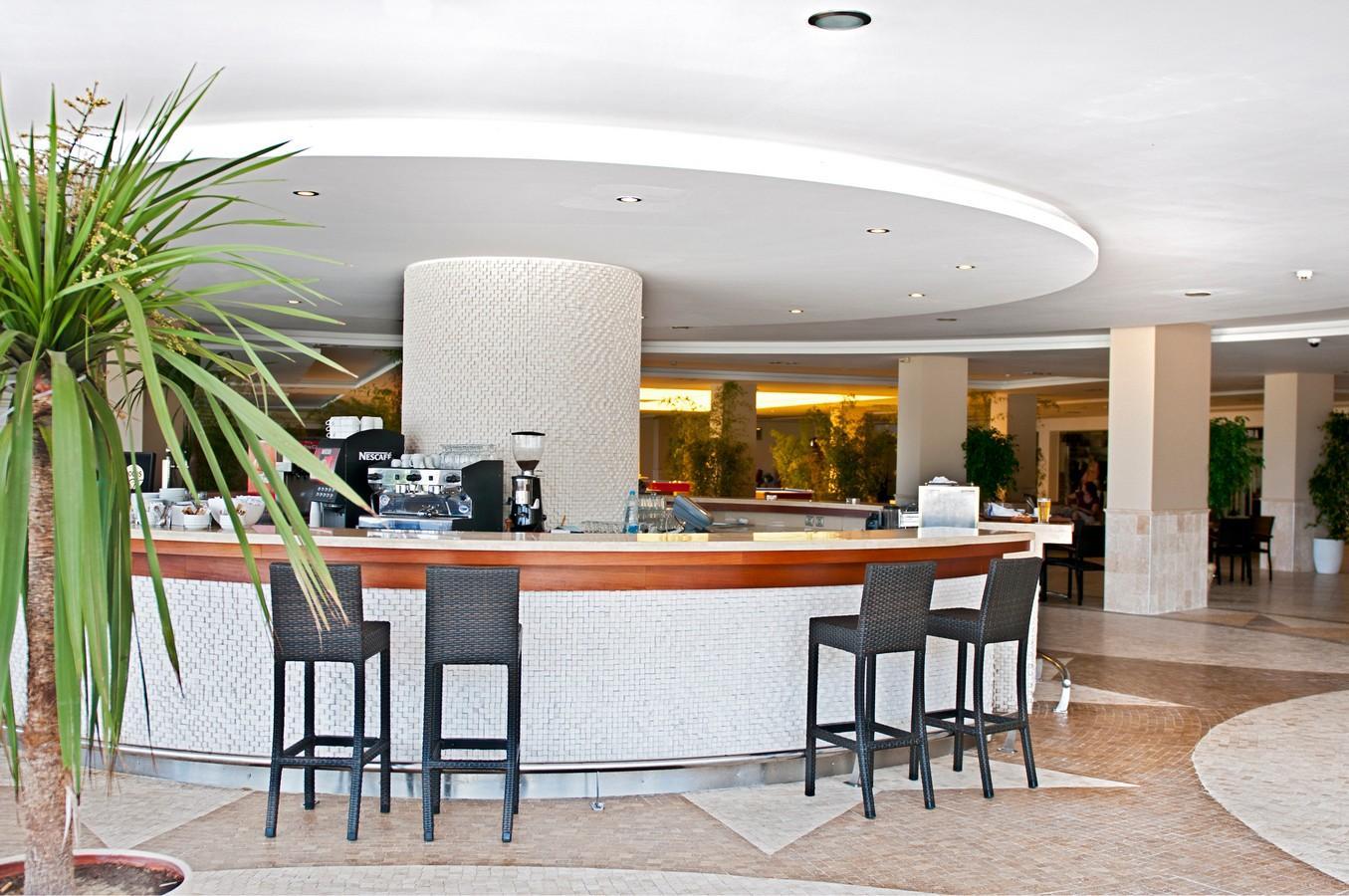Resort Hilton Bodrum Turkbuku & 5*