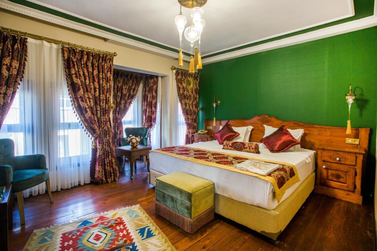 Hotel Rose Garden 4*