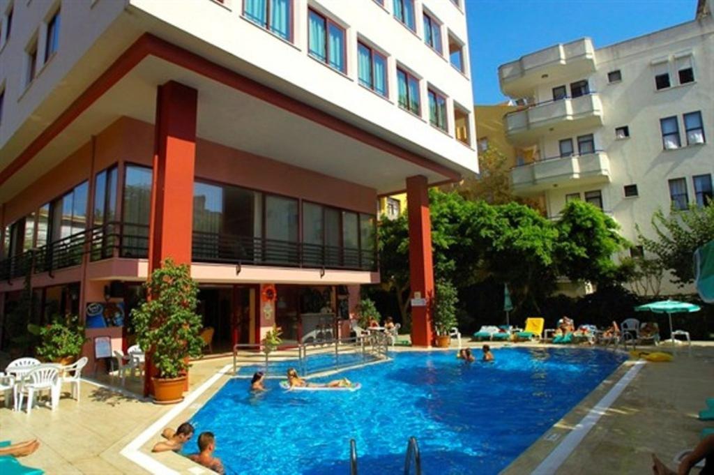 Caprice Aparthotel Alanya