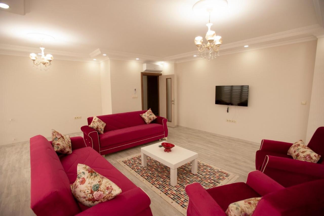 Aden Aparthotel