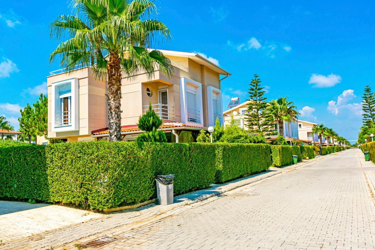 Paradise Town Premium Villa