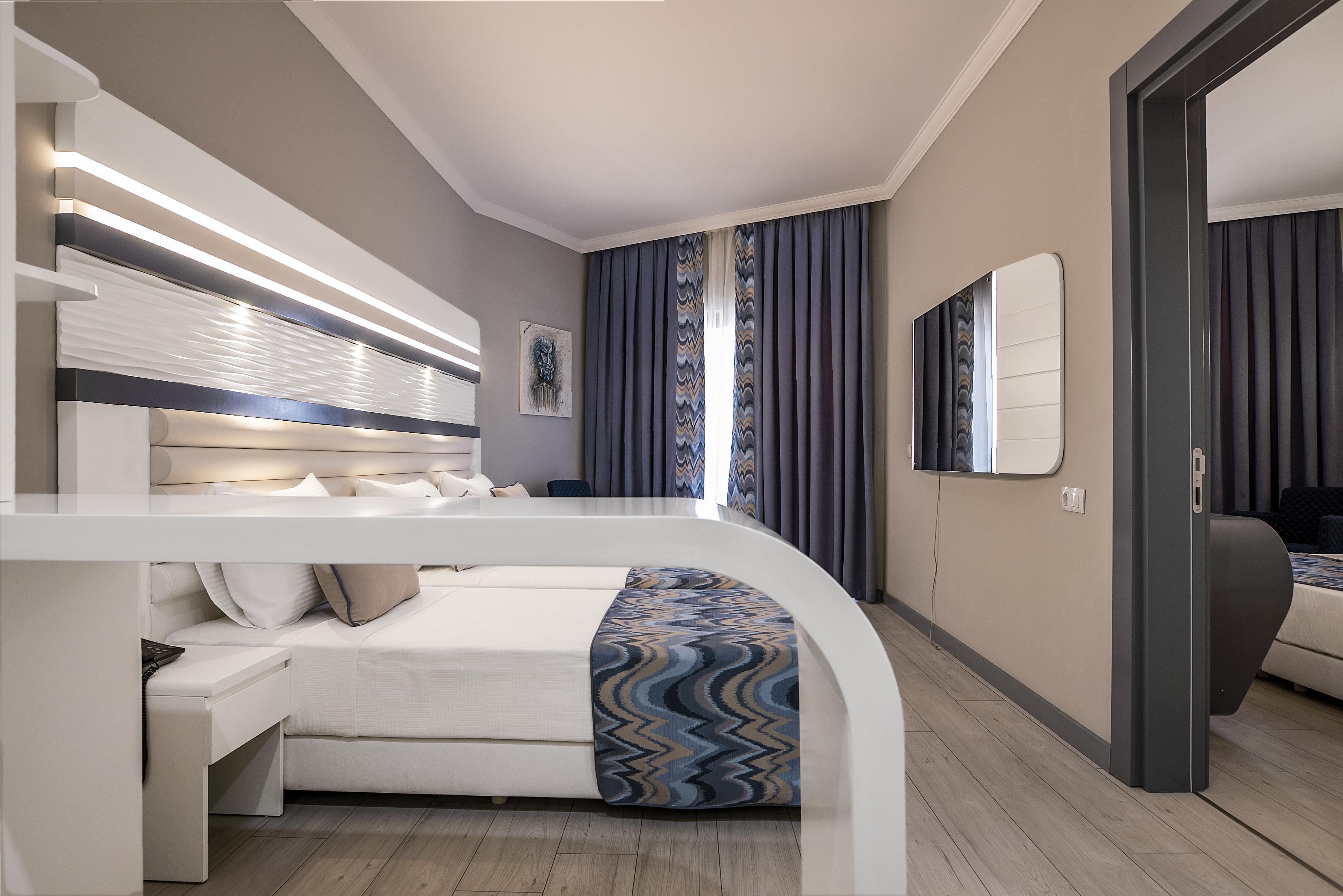 Hotel Blue Marlin Deluxe & 5*
