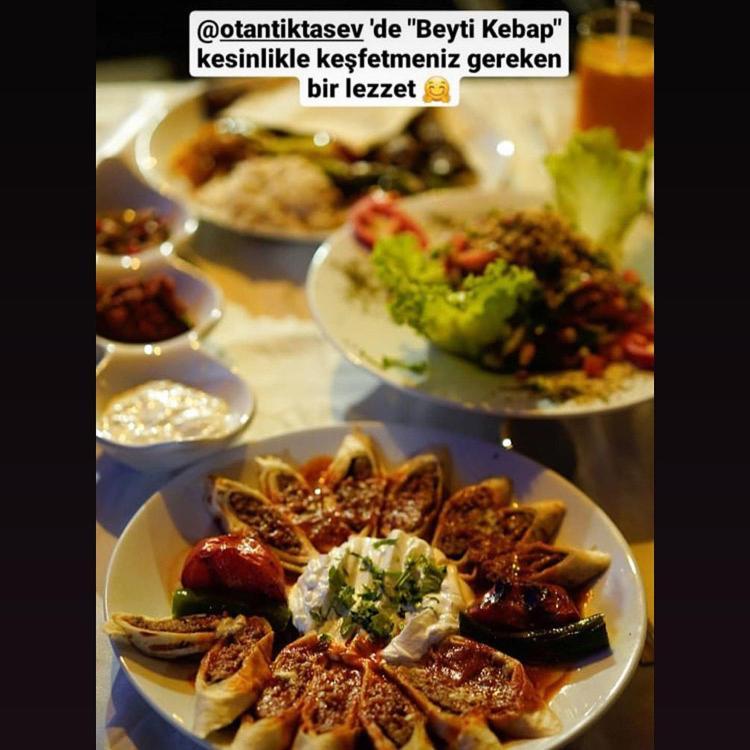 Otantik Tas Ev Bed & Breakfast 3*