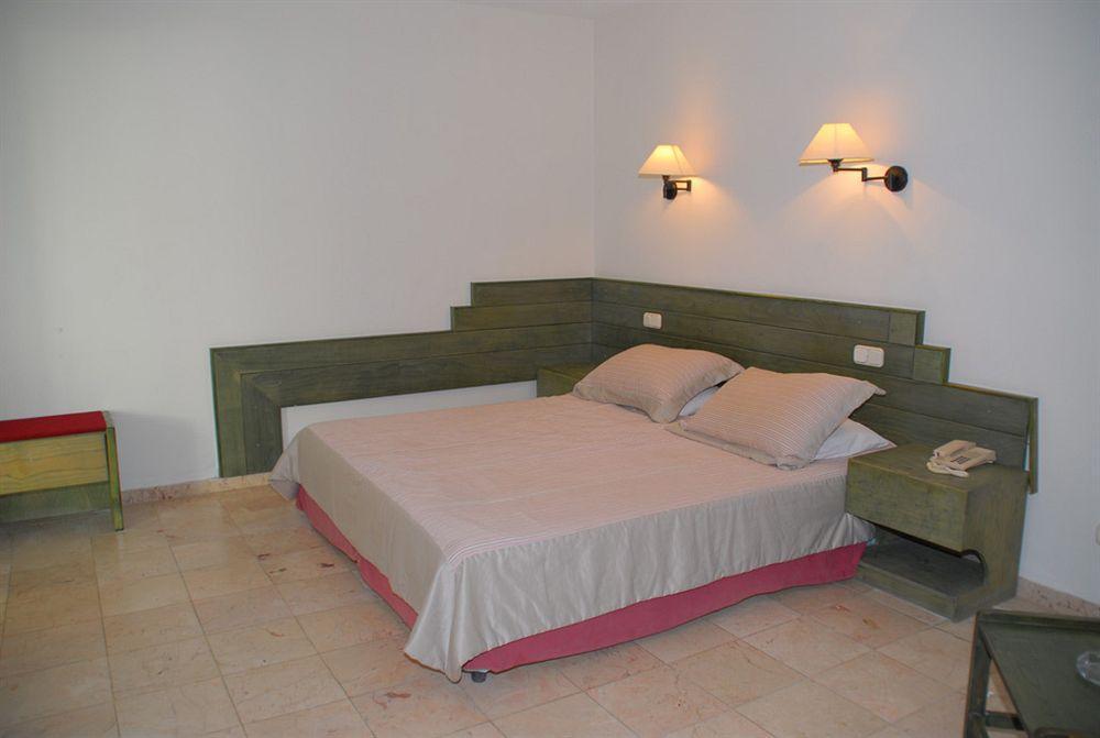 Aurum Exclusive Club 5*