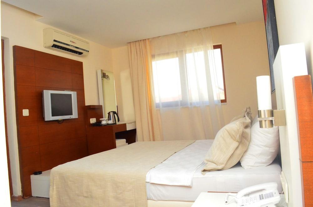 Hotel Nossa Side