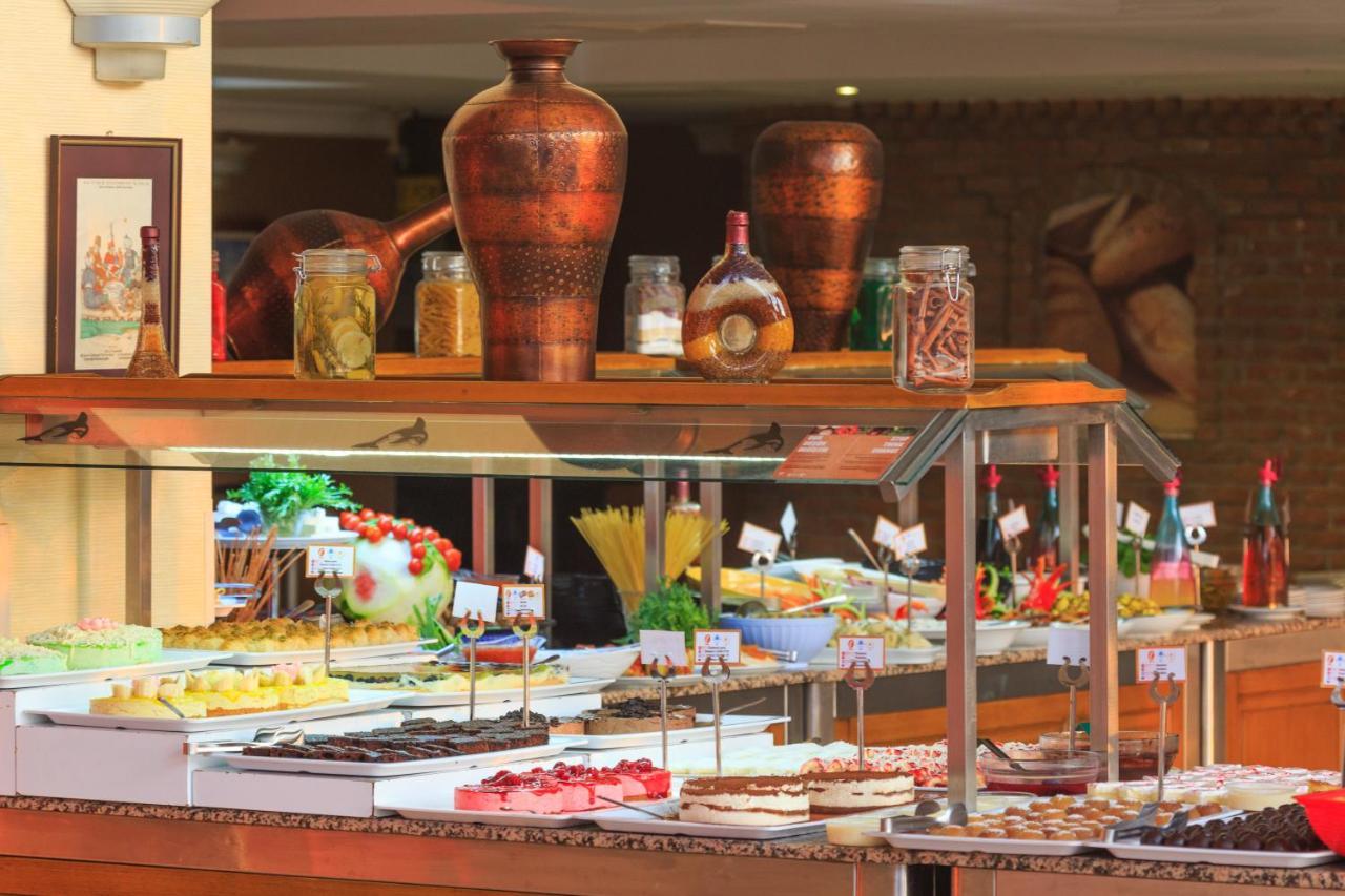 Orka World & Aquapark Hotel 4*