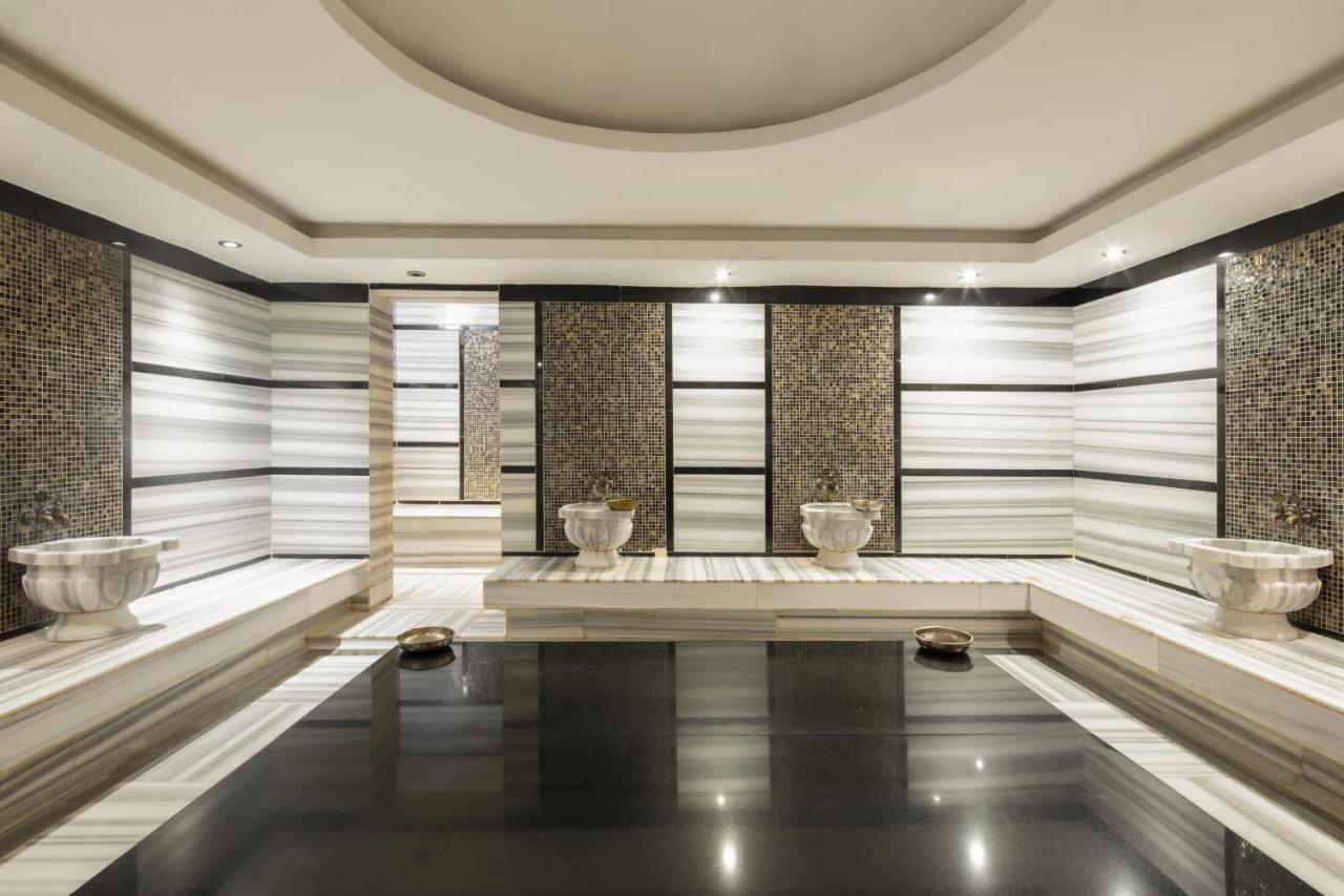 Crowne Plaza Asia By Ihg Hotel 5*