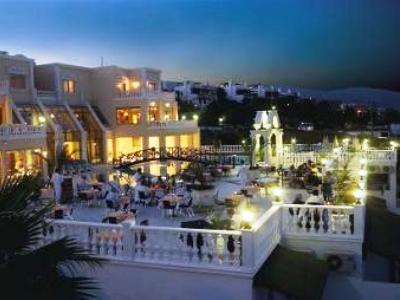 Grand Newport Hotel 4*