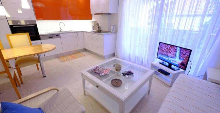 Smart Aparts Aparthotel *