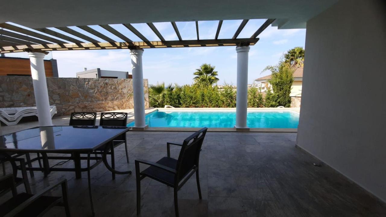Melli-ilay Villa *