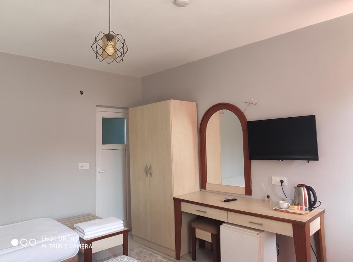Nostalgia World Hotel Kizilot