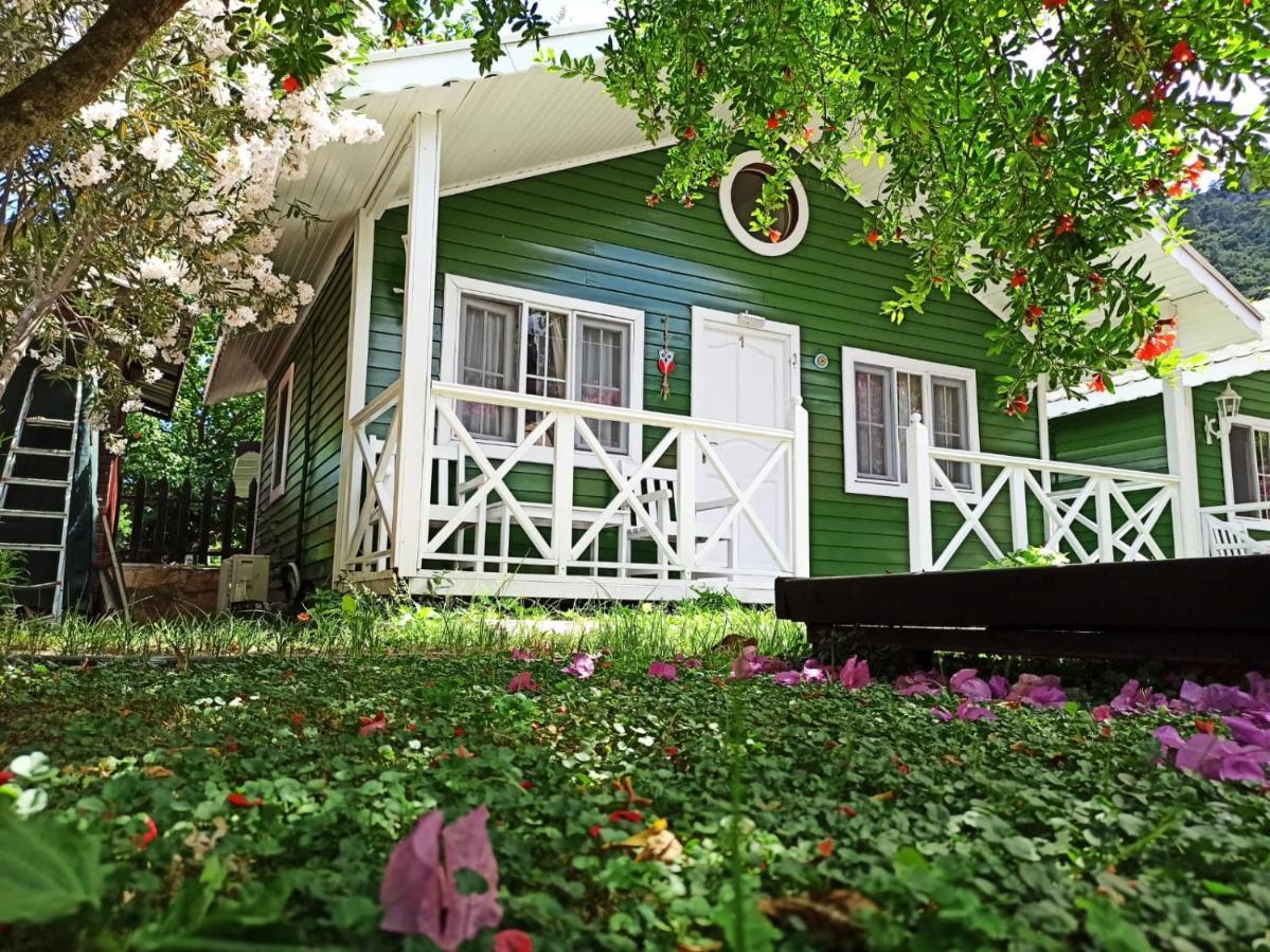 Lukkies Bed & Breakfast