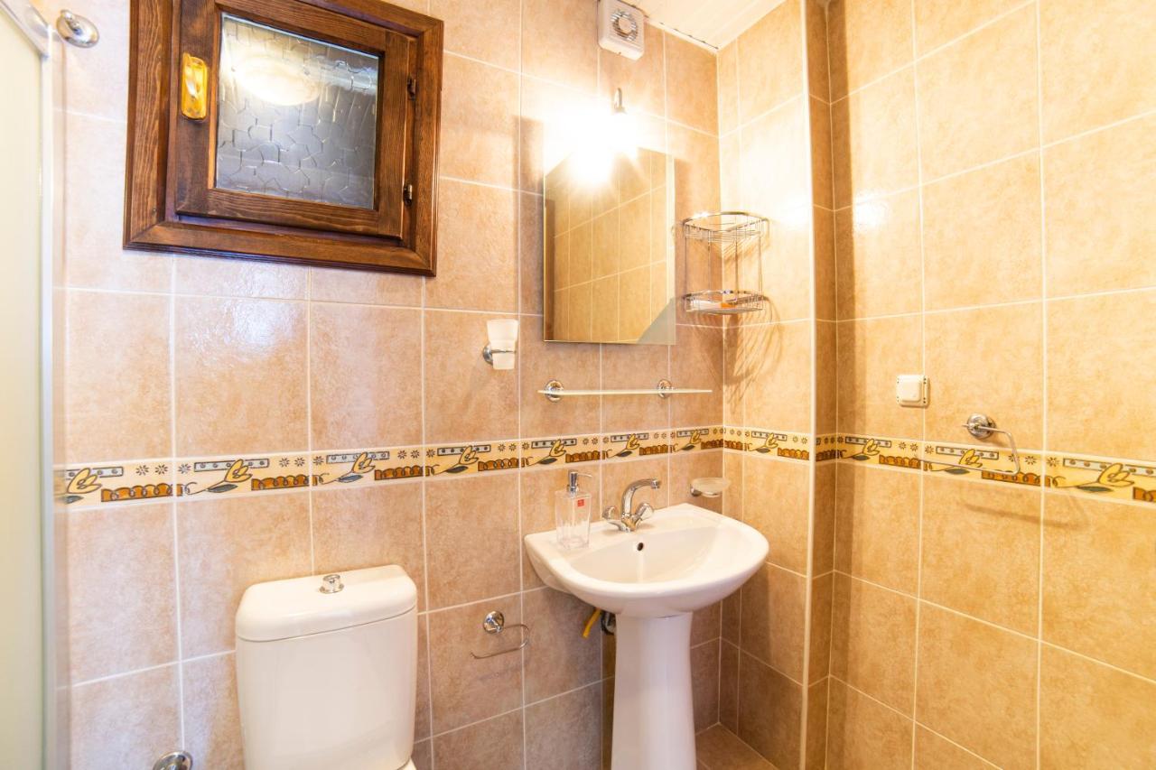 Mira Kalkan -close To Center- Villa *