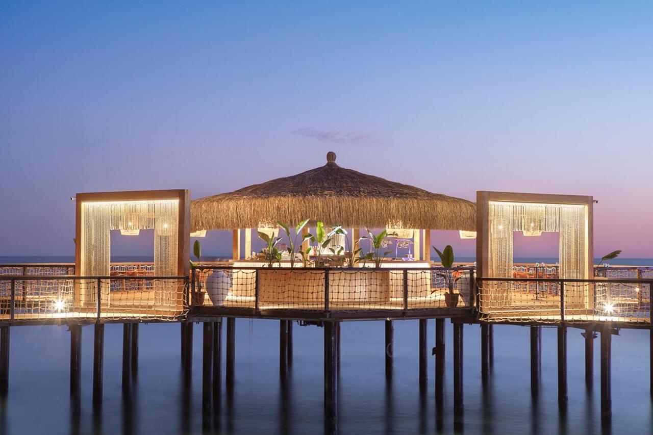 Blue Marlin Deluxe & Hotel 5*