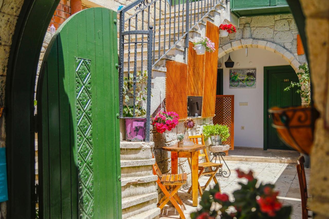 Apaz Alacati Hotel 5*