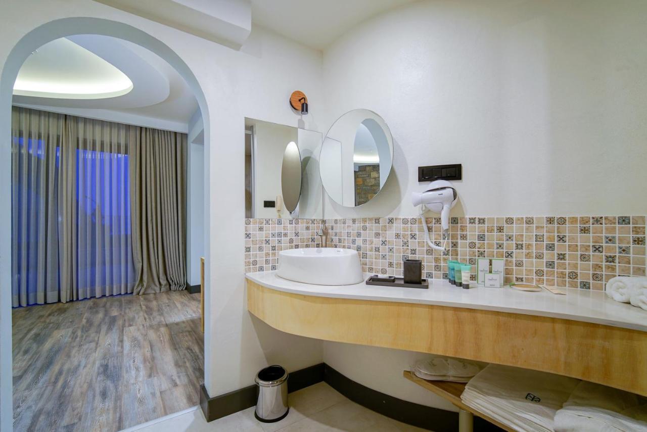 Cape Krio Boutique & - Over 9 Years Old Adult Only 3*