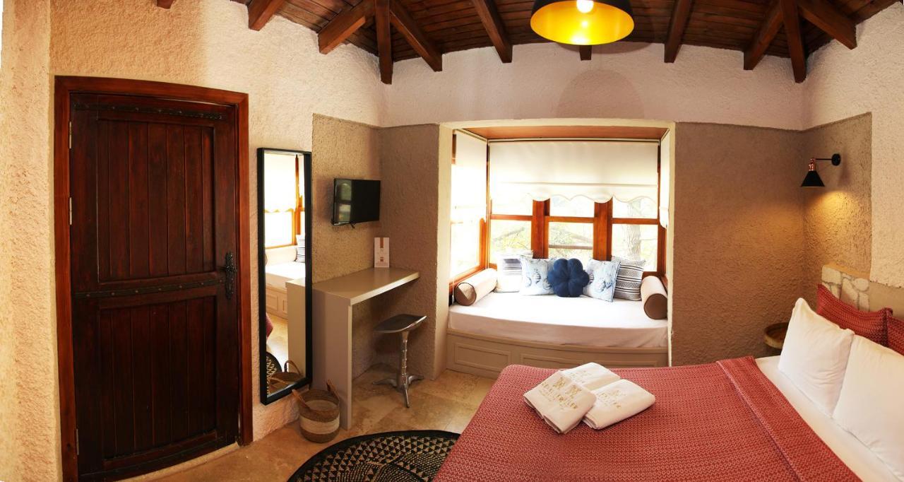 Zevkliler Boutique & Fine Dining Bed & Breakfast Alacati
