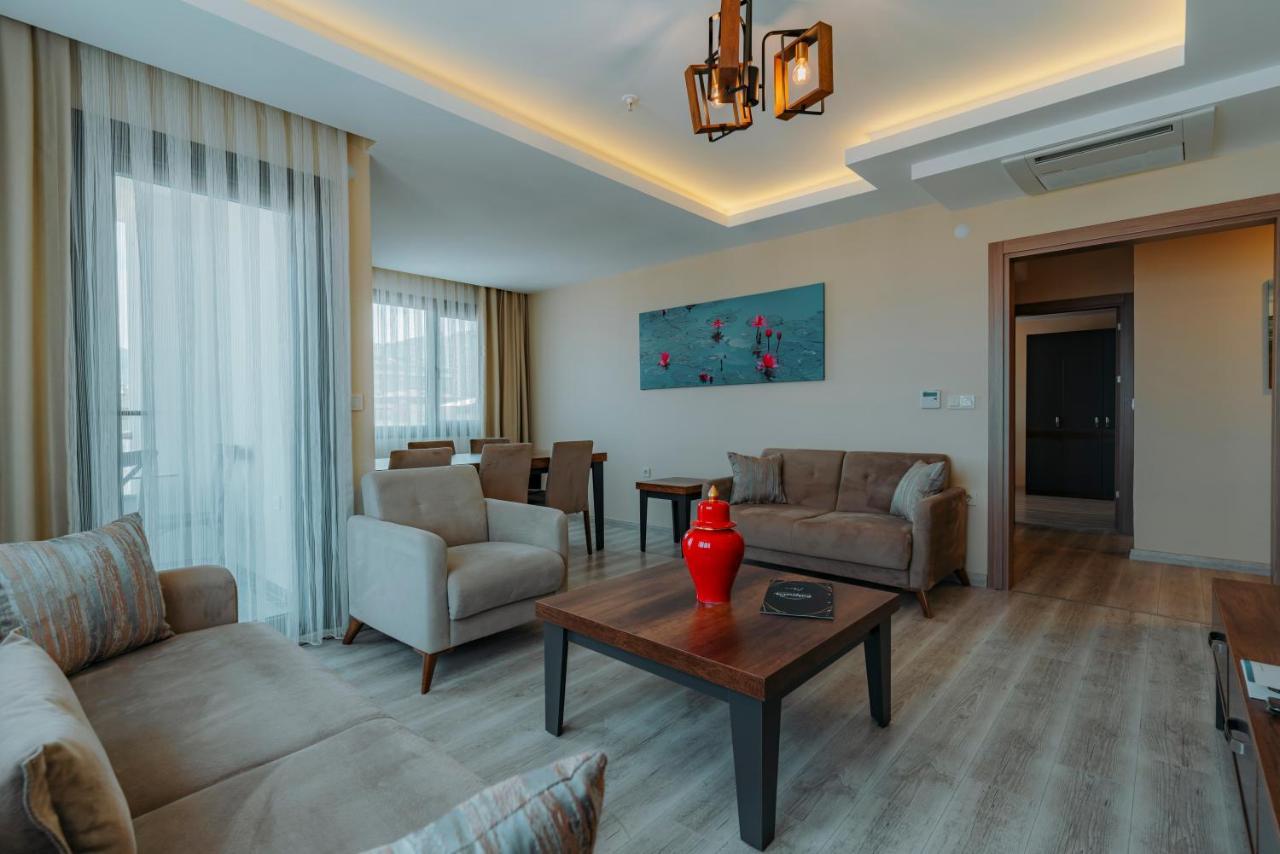 Hotel Empula & Residences 4*