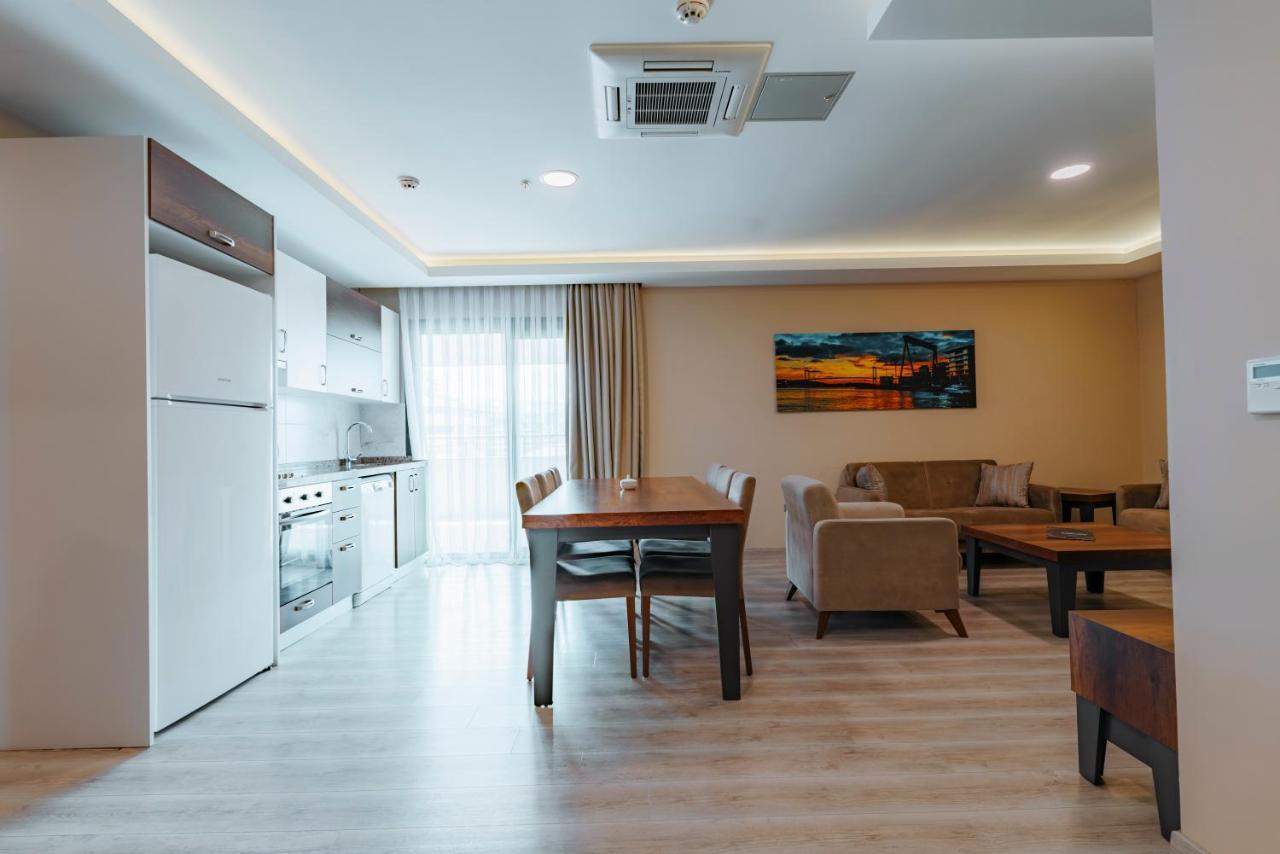Empula & Residences Hotel 4*