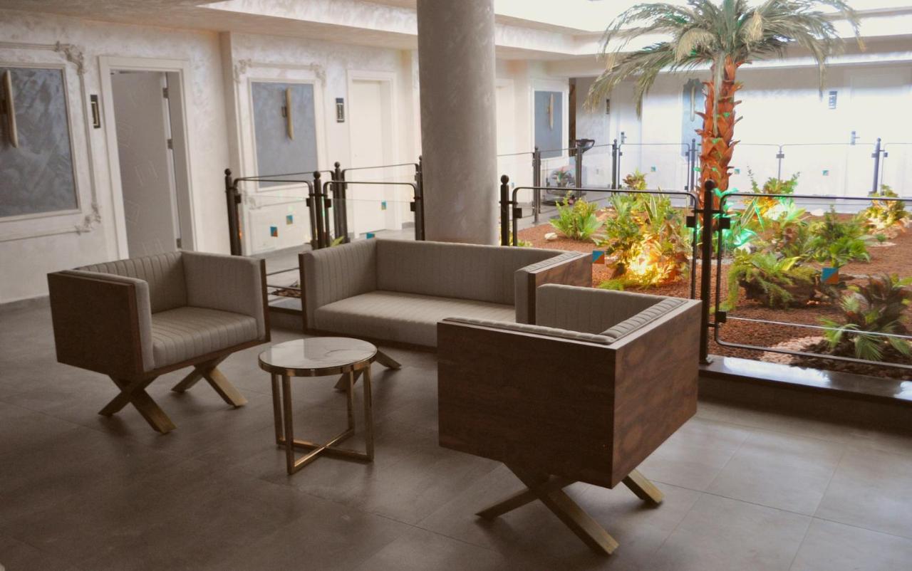 Skopea Exclusive Hotel *