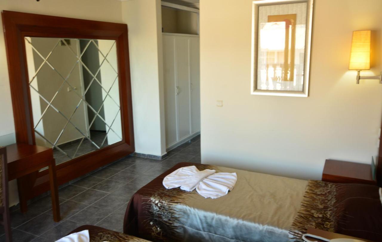 Sea Center Hotel