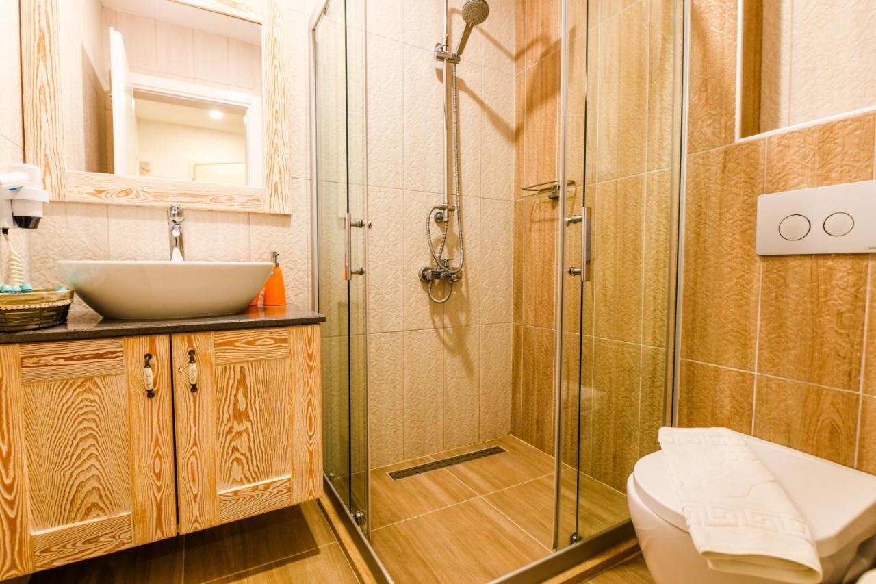Kybele Aparthotel 2*