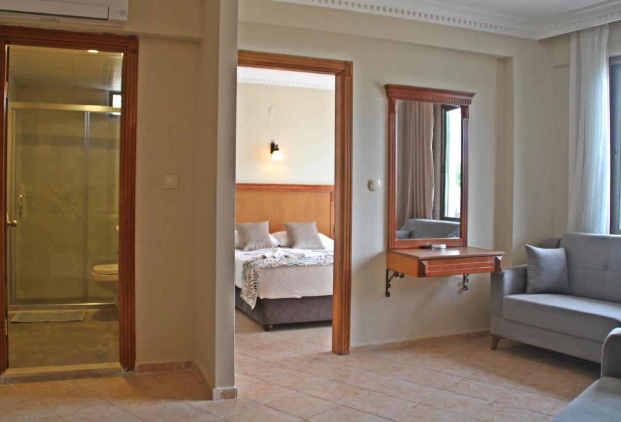 Rosy Aparthotel