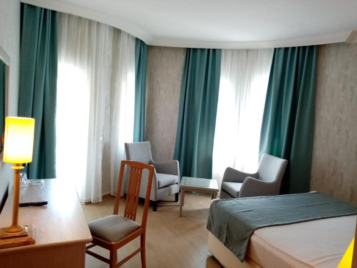 Hotel X Life 15 - Adult Sarigerme
